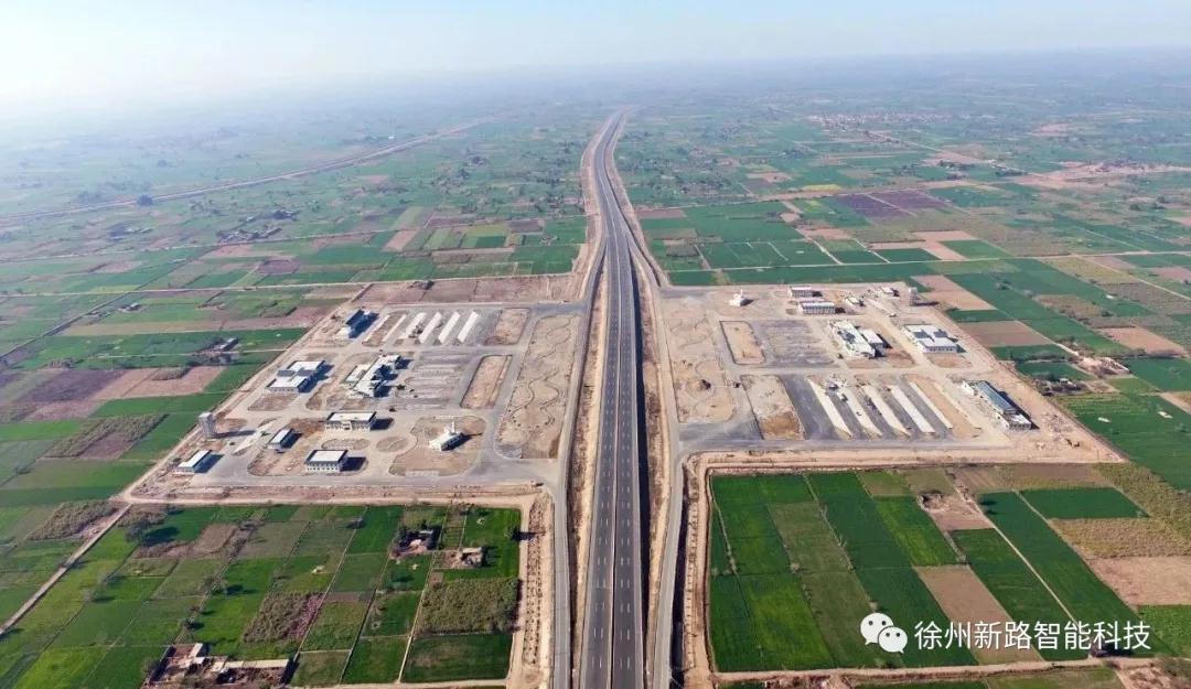 新路科技滑模機(jī)攻堅克難創(chuàng)佳績，中鐵二十局海外工程再獲好評！